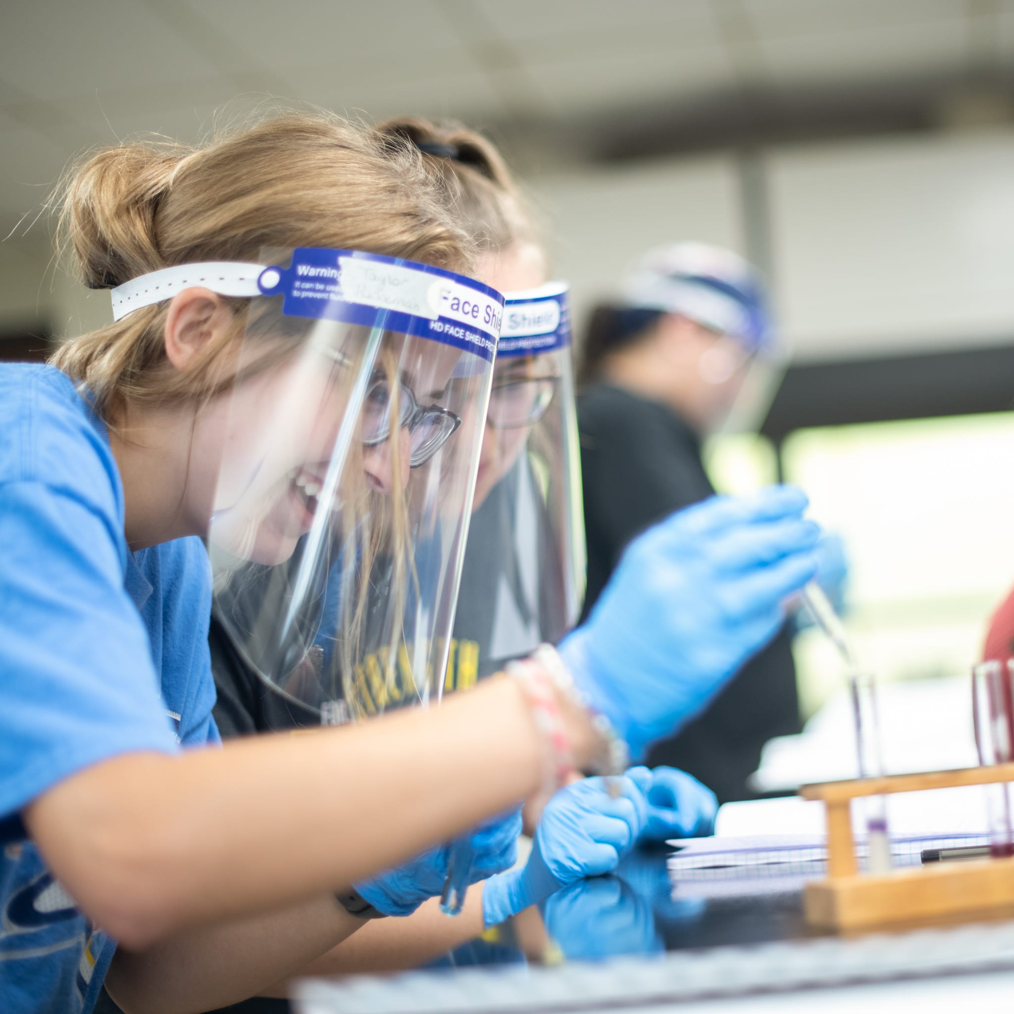 2020photoshoot Students in the Science Lab at Oklahoma Wesleyan University