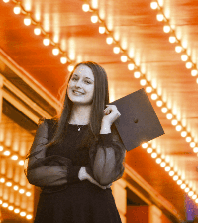 Senior Spotlight for Website-20 Student Amanda Applegate
