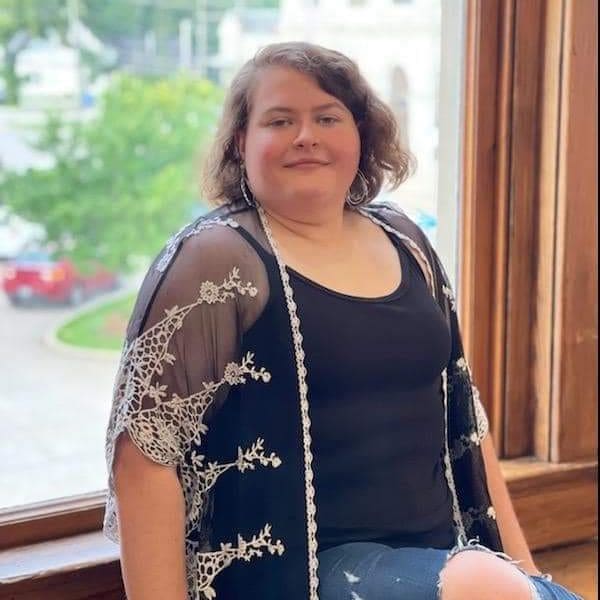 HVan Kuiken Student Amanda Applegate