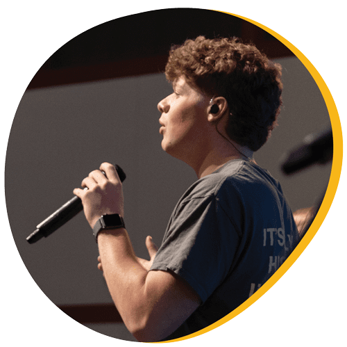 music-male-singer male student singer